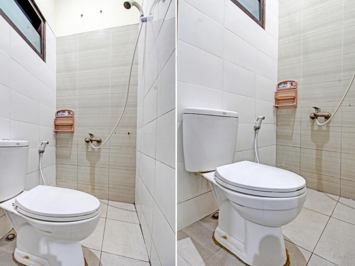 Super Oyo 91202 Family Guest House Syariah Tulungagung Exterior foto